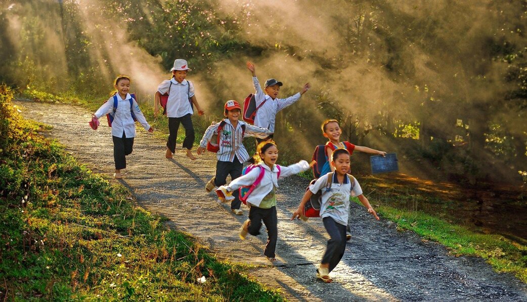 background hanh trinh tu te