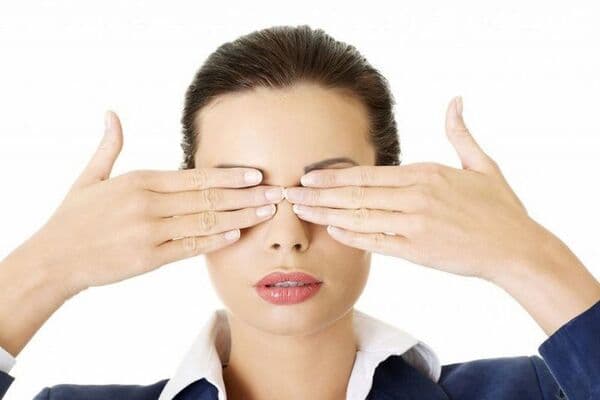 Tập thể dục cho mắt