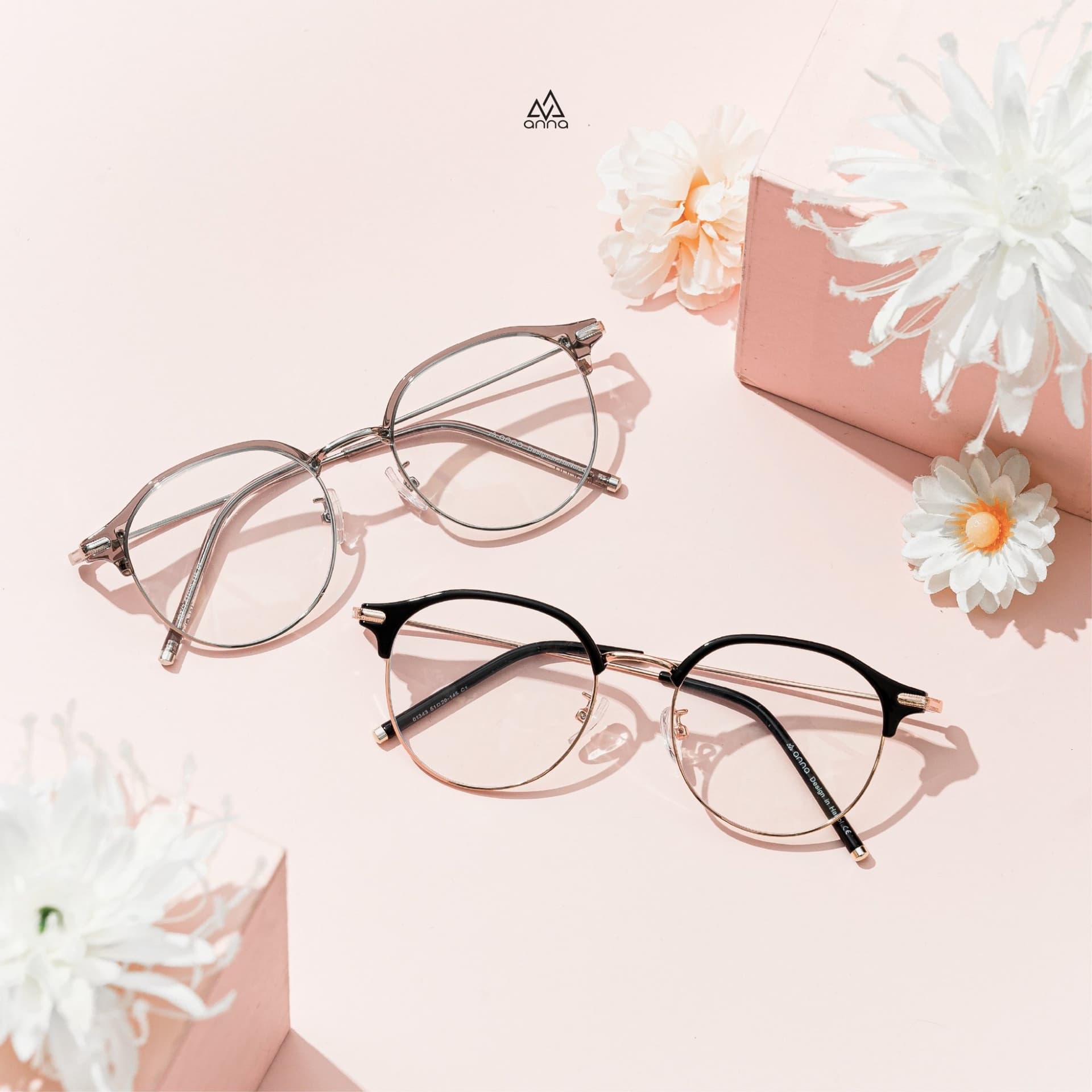 Kính browline là loại kính có phần khung trên đậm và dày