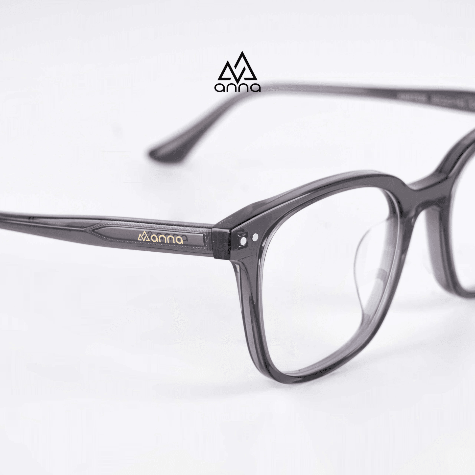 Mắt kính retro Vintage