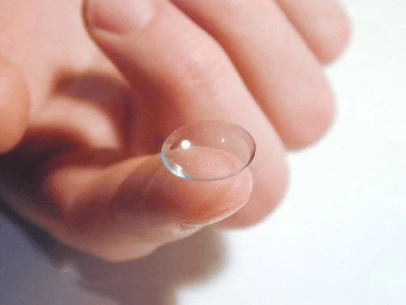 Chọn lens có nguồn gốc rõ ràng
