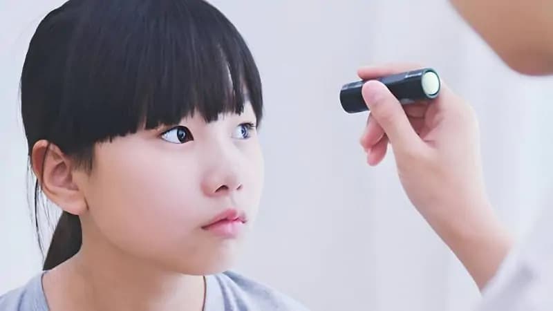 Nguyên nhân của mắt lác