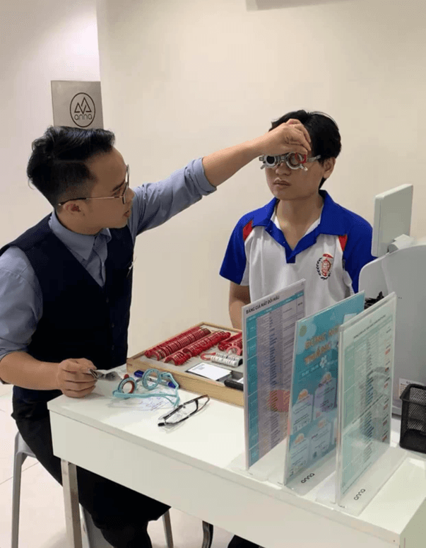 Phân loại mức độ cận của mắt theo lâm sàng